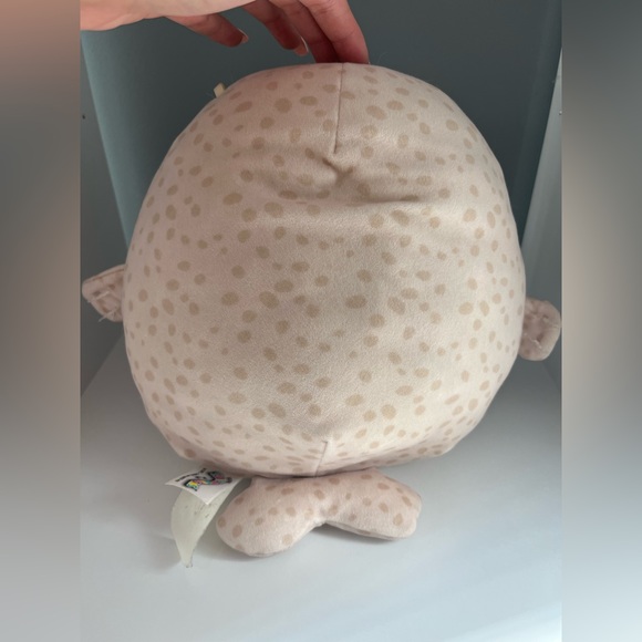 Lilou the Seal 8” Squishmallow - Picture 2 of 5